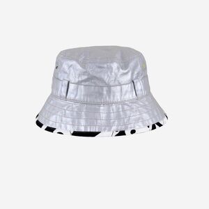 LITTLE HOTDOG WATSON KIDS ADVENTUREr BUCKET HAT Silver 3-5 years